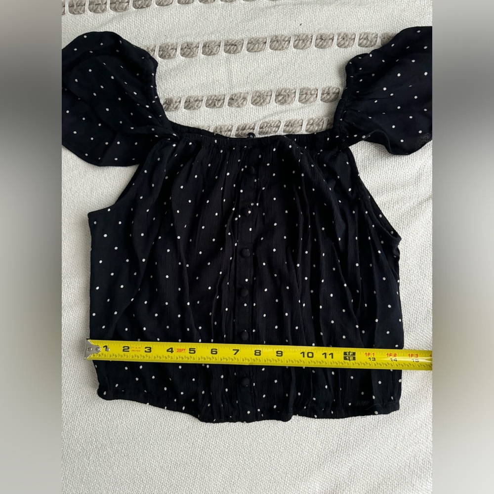 American eagle black polka dot top - Picture 9 of 9